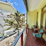 Rolling Apartment Golem - Next To Premium Hotels & Grand Blue Fafa